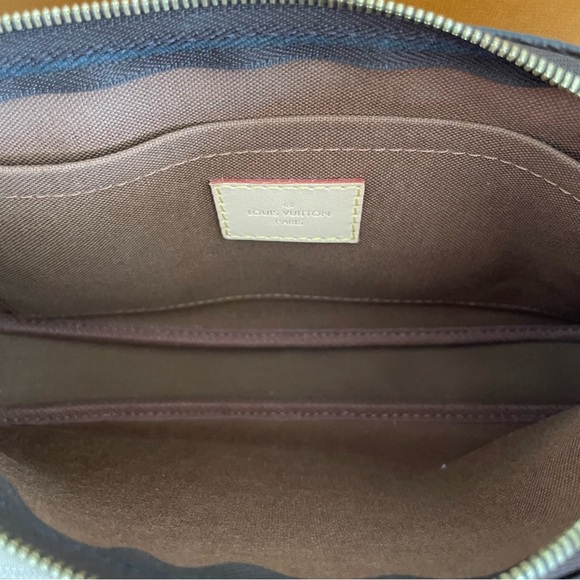 100% Authentic Louis Vuitton Multi Pochette - Picture 9 of 11
